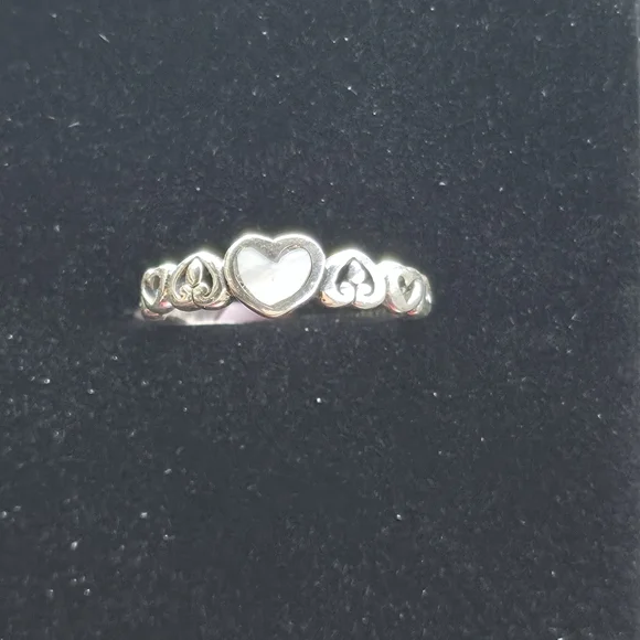 New Annika Witt Sterling Silver Hearts Ring Size 8 - Picture 2 of 6